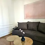 Mika Square Appartement