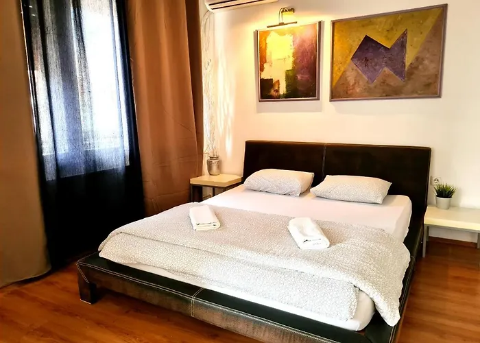 Apartament Mika Square