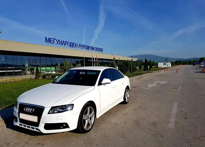 Lägenhet Mika Square *