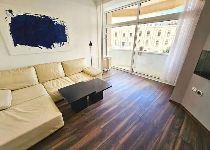 Mika Square * Skopje