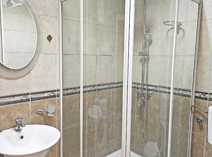 Lägenhet Mika Square *